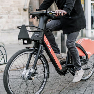 Voi e-bike being ridden